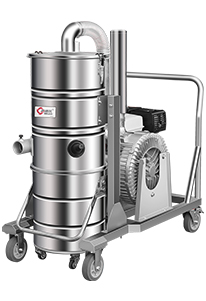 Gasoline powered Industrial Vacuum Cleaner